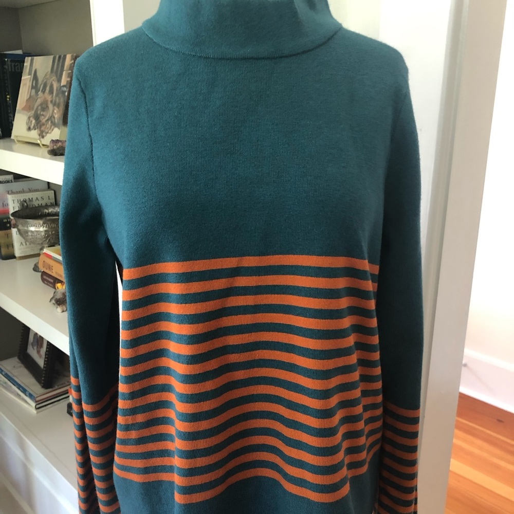 Roolee Sweater - Picture 2 of 8